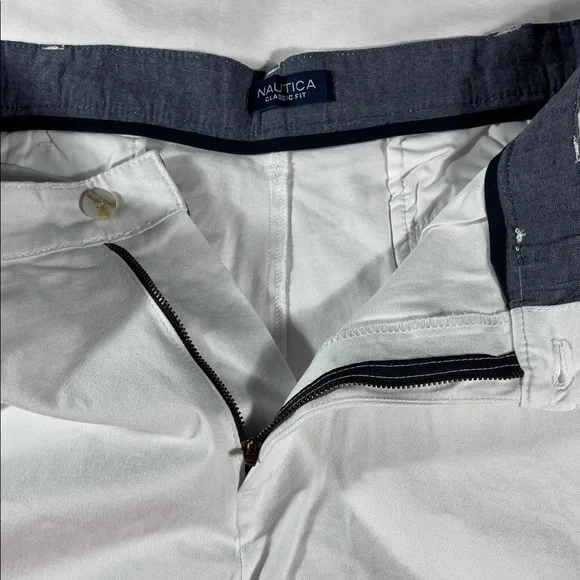 Nautica mens white NauticaFlex Classic flat front 6" chino shorts - size 36 - Picture 7 of 12